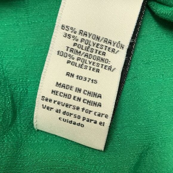 Womens NWT Zac & Rachel Button Down Kelly Green V-Neck‎ Casual Work Dress Shirt - Picture 6 of 7